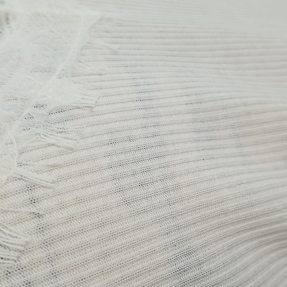 Candies white long sleeve top size medium - Picture 6 of 8